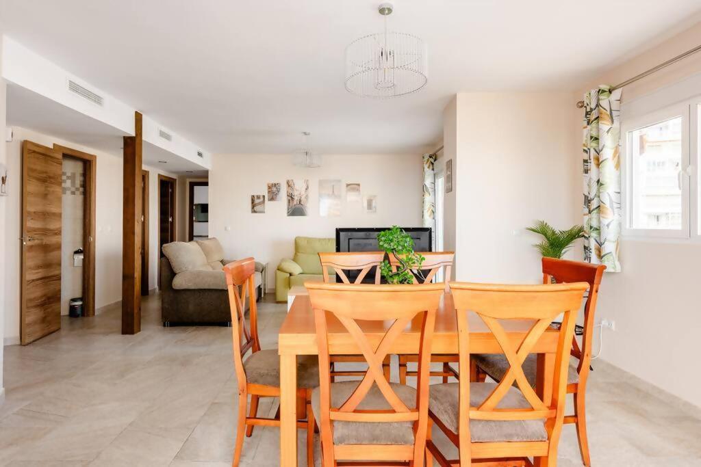 Amplio Con Vistas Al Mar Y Piscina En Benalmadena Apartamento Exterior foto