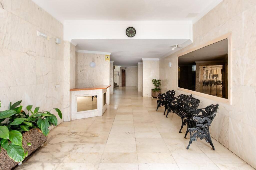 Amplio Con Vistas Al Mar Y Piscina En Benalmadena Apartamento Exterior foto