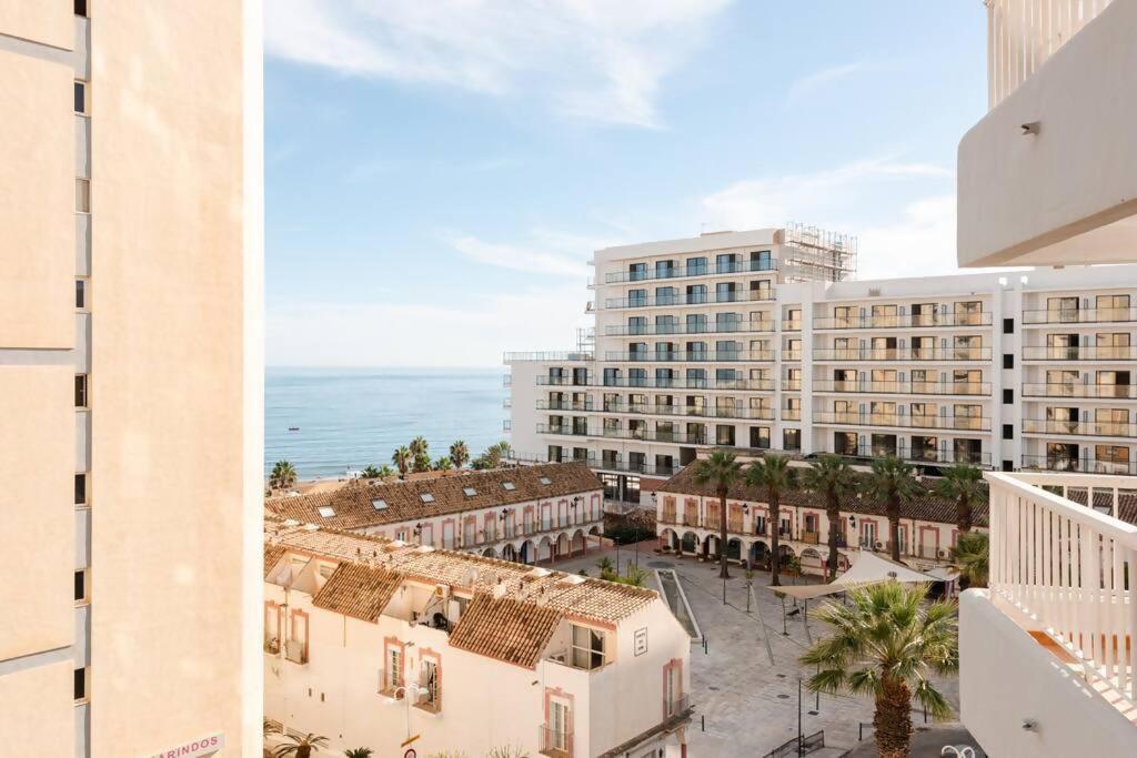 Amplio Con Vistas Al Mar Y Piscina En Benalmadena Apartamento Exterior foto