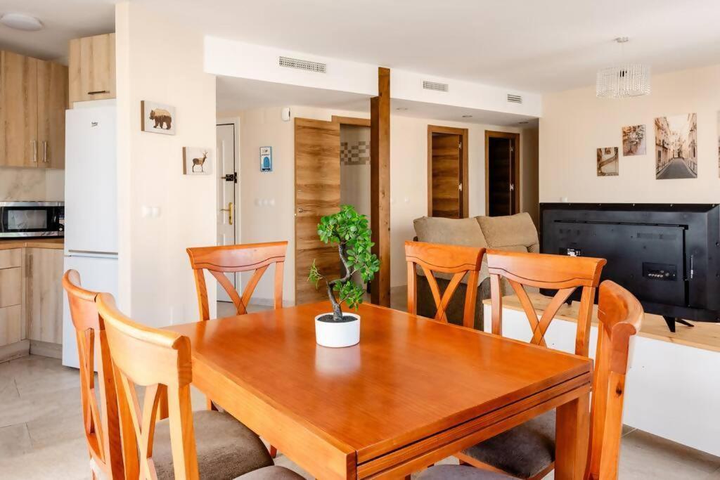Amplio Con Vistas Al Mar Y Piscina En Benalmadena Apartamento Exterior foto