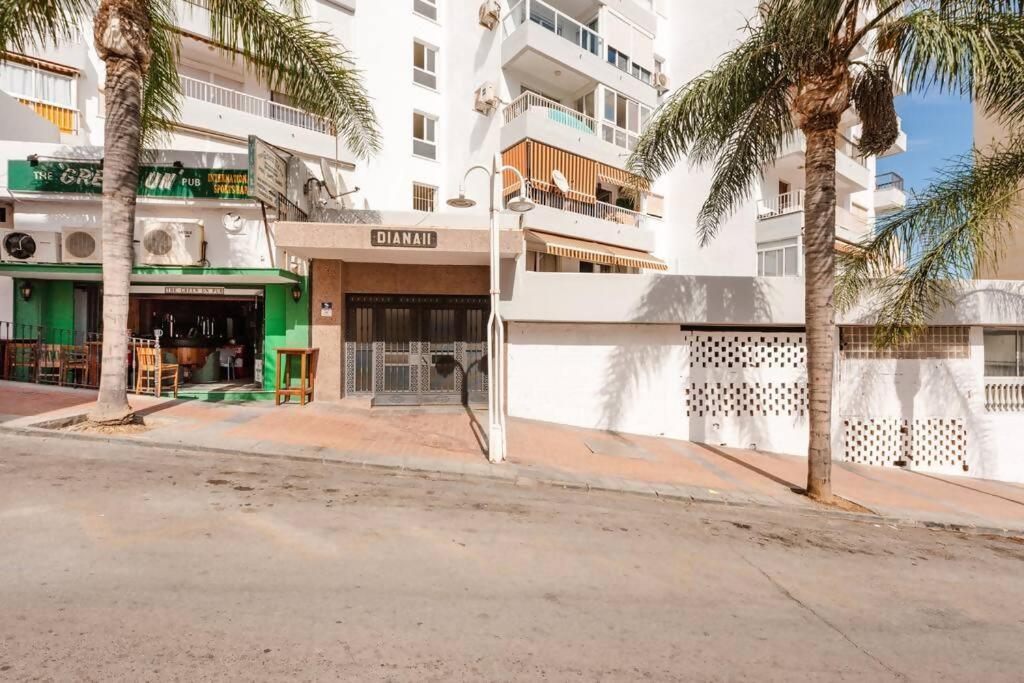 Amplio Con Vistas Al Mar Y Piscina En Benalmadena Apartamento Exterior foto
